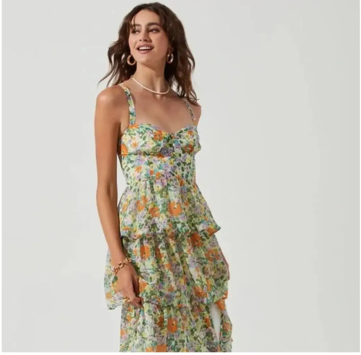 Astr Midsummer Floral Tiered Maxi Dress Size 10 photo 4