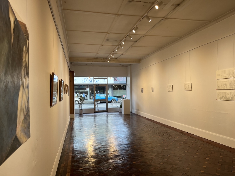 Harlow Gallery photo 2