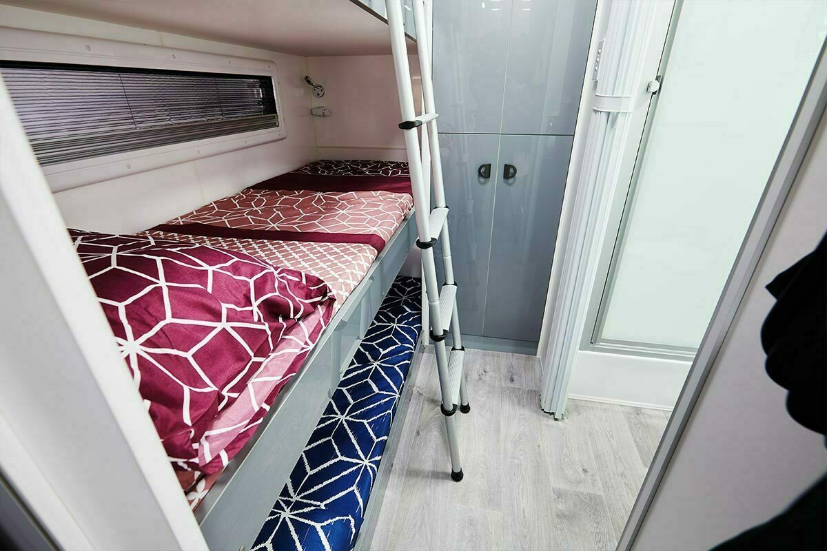 New Age Road Owl 19ft Triple Bunk Van - Brake controller supplied photo 6