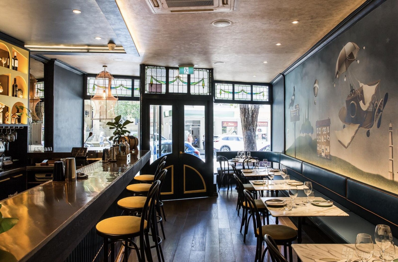 Entire Venue at Foreign Return Indian Restaurant photo 2
