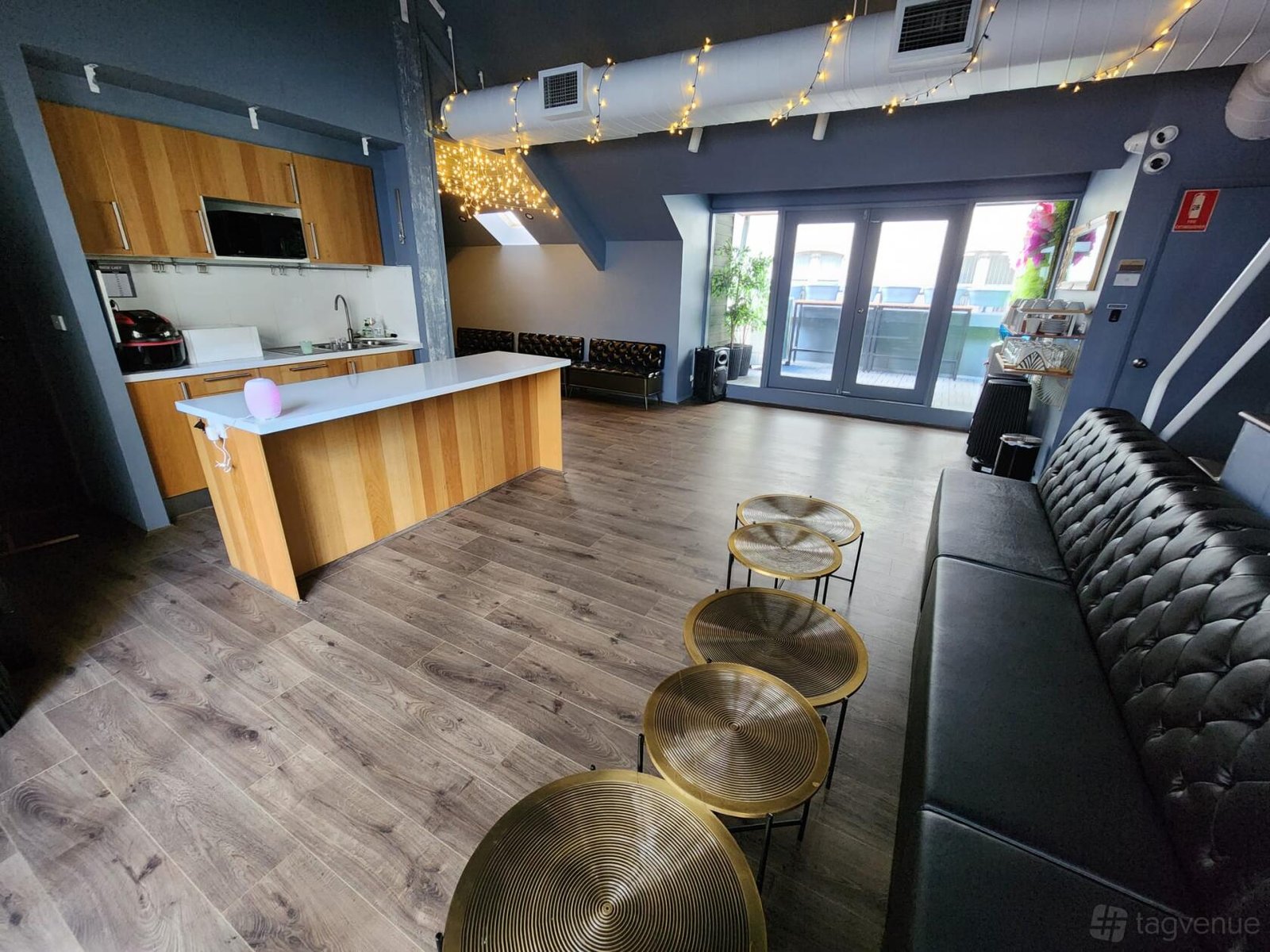 Large Balcony at Loft on George photo 11