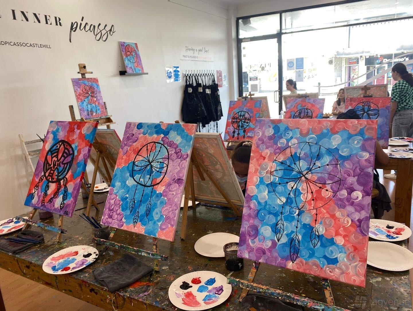 Art Studio at Pinot & Picasso Castle Hill photo 4