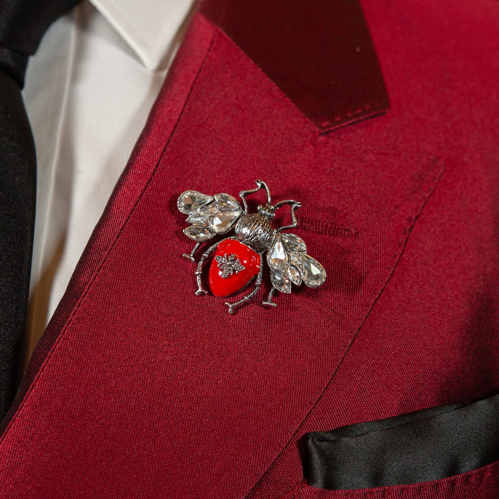 Vintage Bee Pin Red photo 2