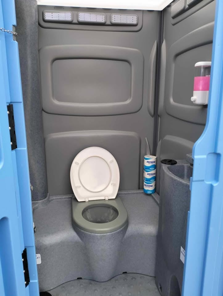 Toilet hire- Events/Longer (Del inc*) photo 9