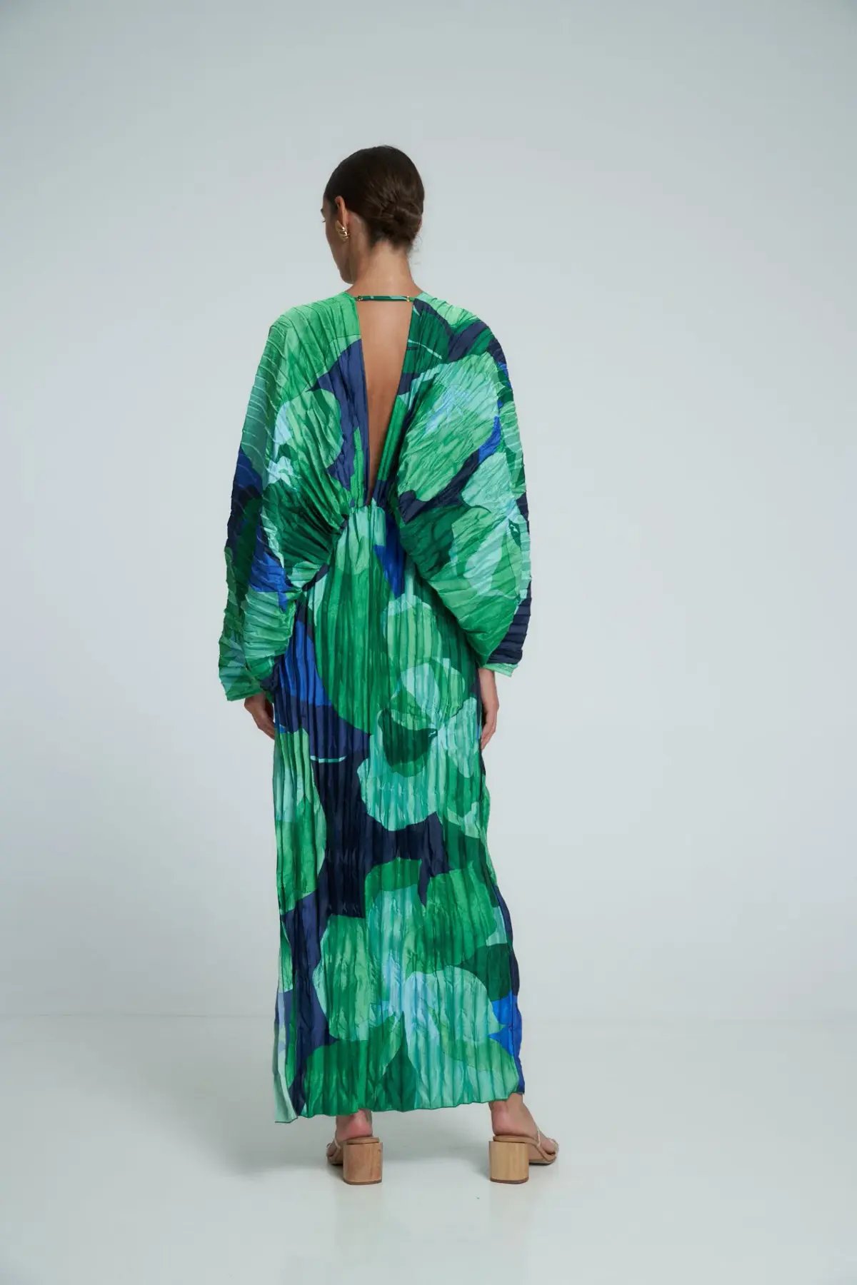 L’Idee De Luxe Gown Capri Green Size 10 photo 2