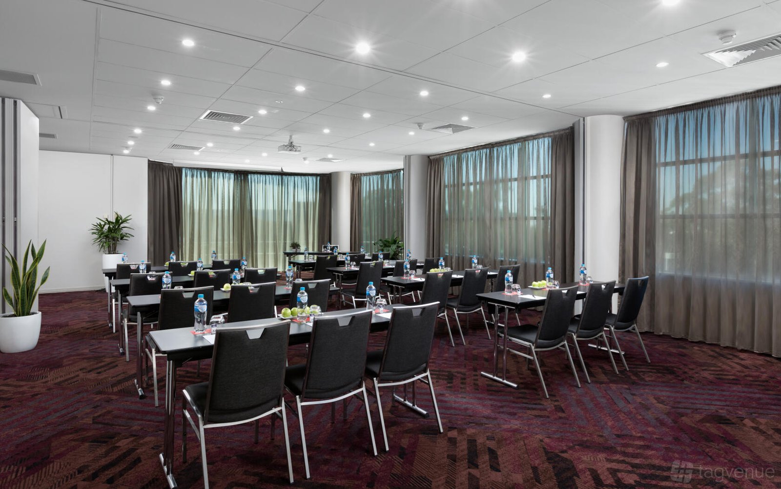 Kingston Town at Rydges Parramatta photo 3