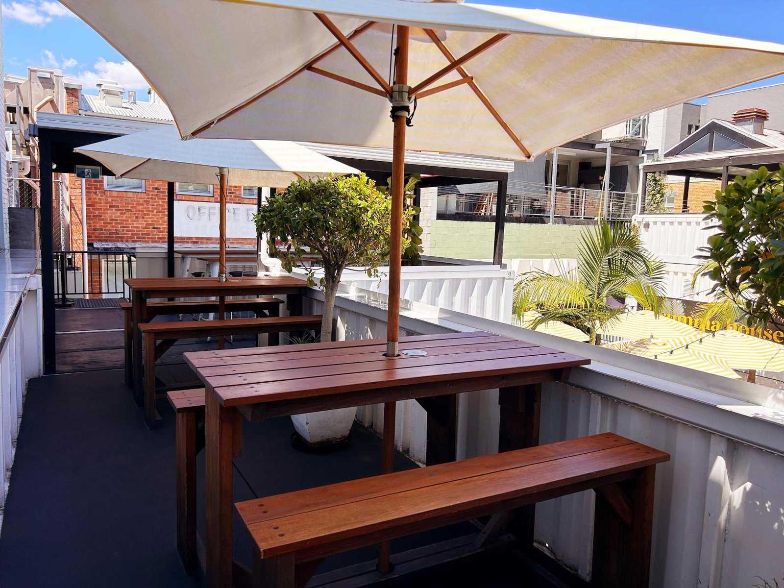 Cool Deck at Summa House photo 6