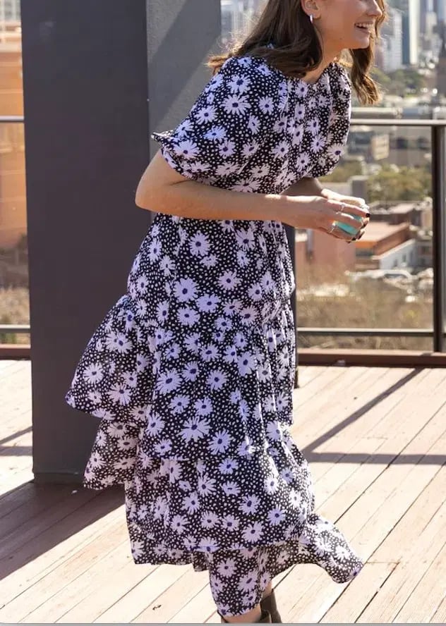 Nice Martin Ronnie Tiered Dress in Daisy Print Size 8 photo 2