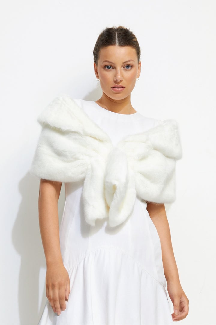 UNREAL FUR Champagne Wrap Fur Stole (Ivory) photo 3