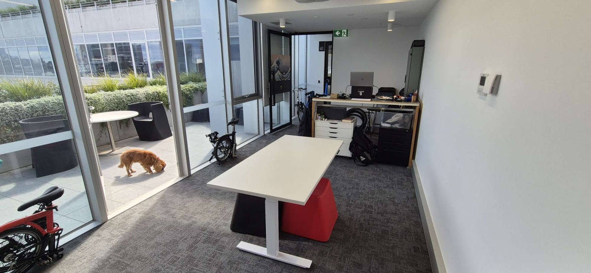 ABBOTSFORD SPACE (including carpark space) photo 4