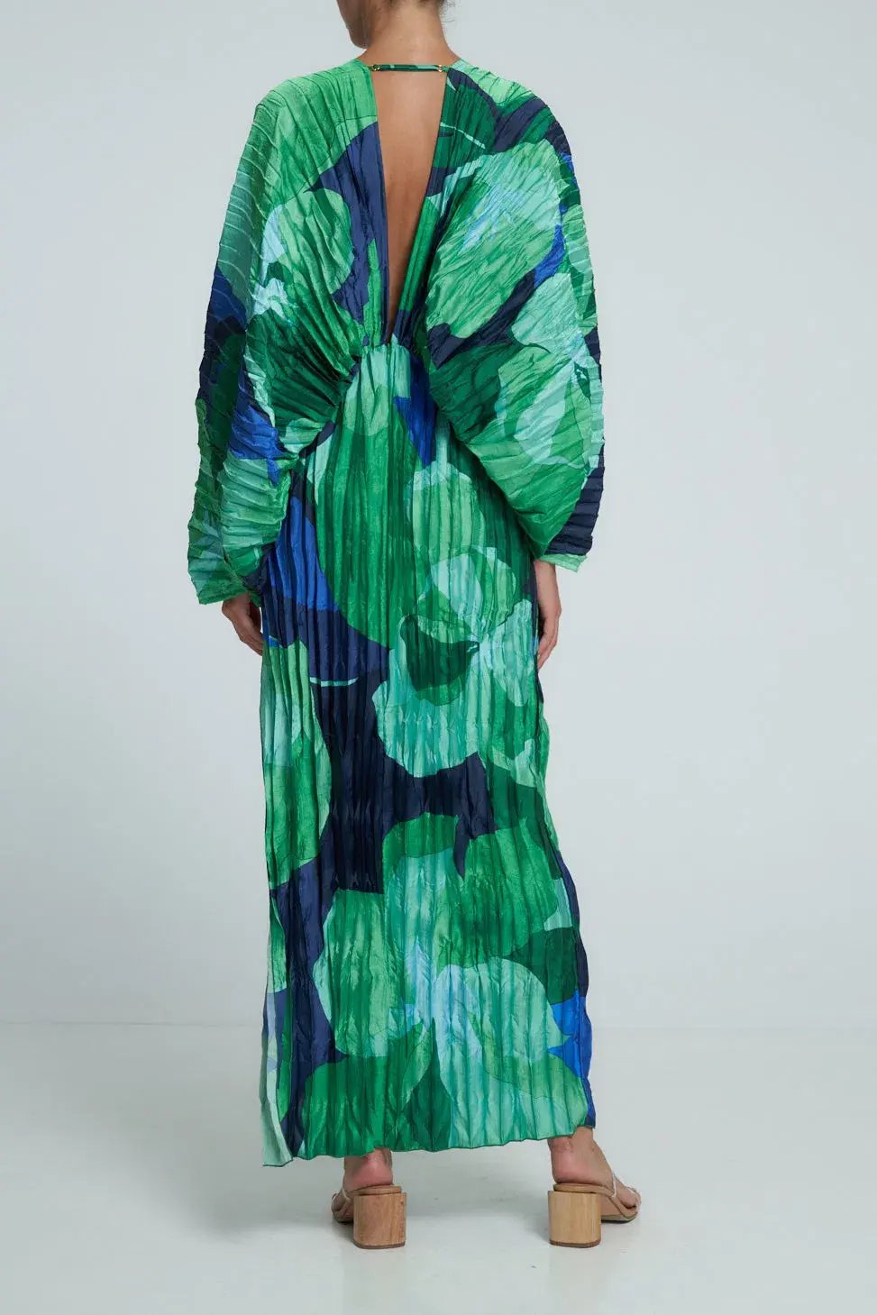 L’idée De Luxe Gown Capri Green Size 14 - in well loved condition, price reduced. photo 2
