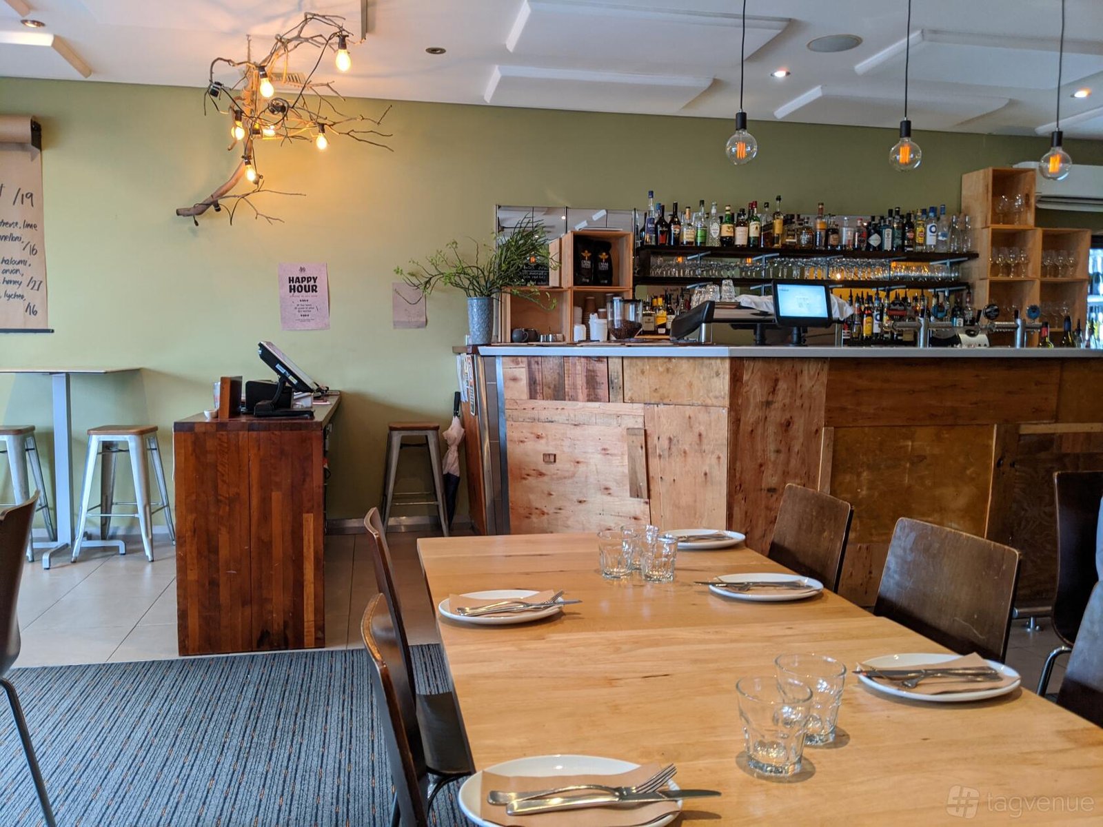 Entire Venue at Four Hands Tapas & Pizza Bar photo 11