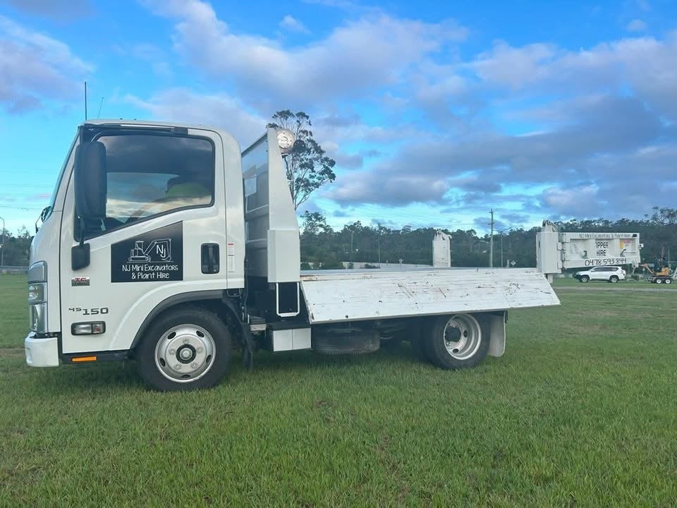 NJ Mini Ecavators & Plant Hire - Tipper Hire photo 5