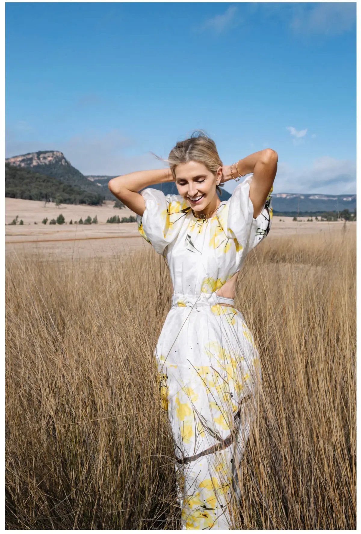 Aje Mimosa Cut-out Midi Dress In Wattle Print Size 8 photo 4