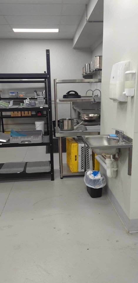 Commercial kitchen for hire photo 8