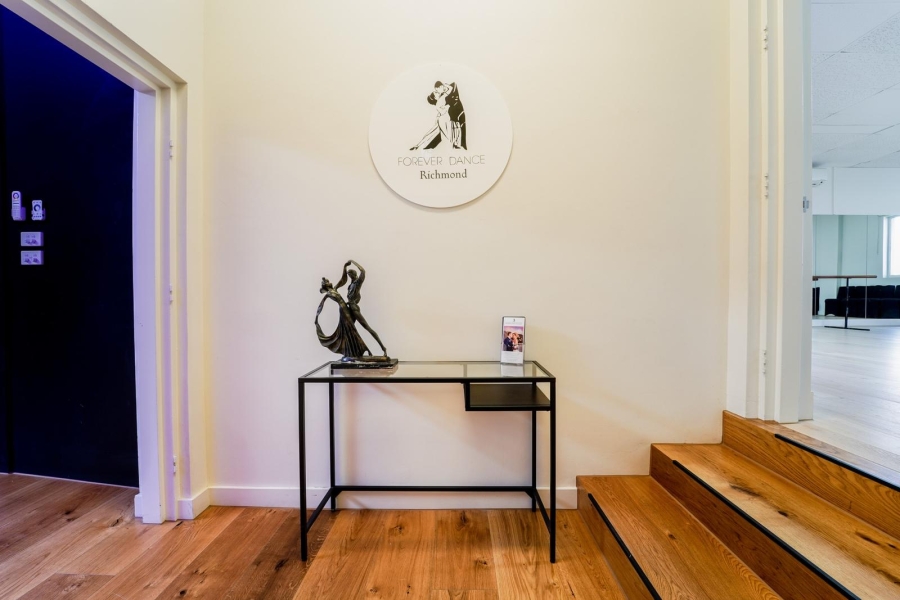 Studio 2 photo 2