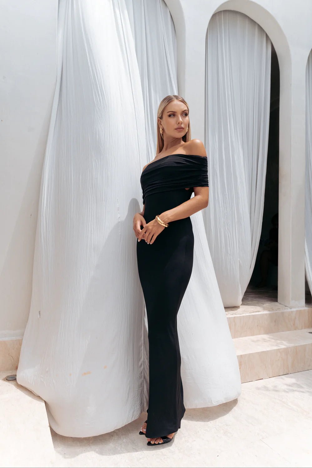 BIANCA & BRIDGETT LOUISE MAXI DRESS - BLACK photo 3