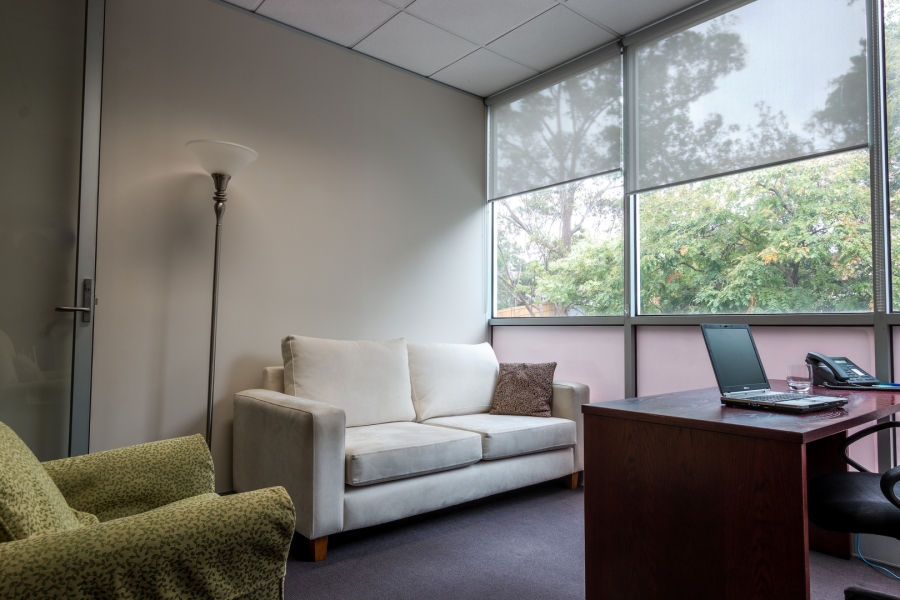 Creative & Collaborative Shared Office Environment photo 2