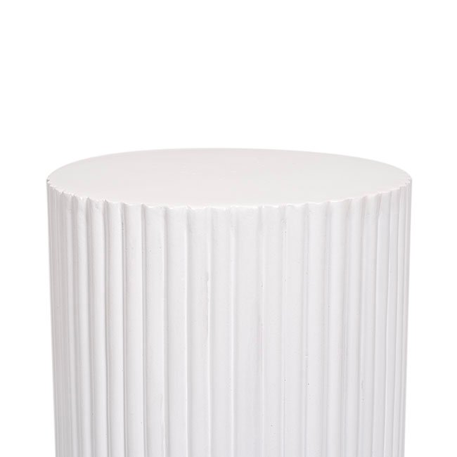 HIRE - ripple round plinth photo 2