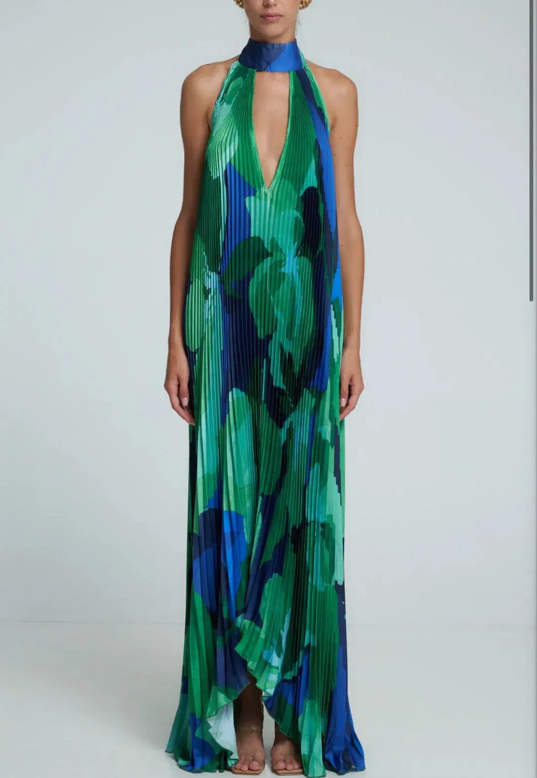 L'IDEE OPERA GOWN IN CAPRI GREEN SIZE 10 photo 2