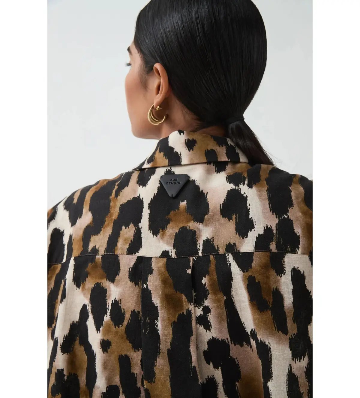 Aje Airlie Short Sleeve Shirt Animal Print Size 8 photo 3