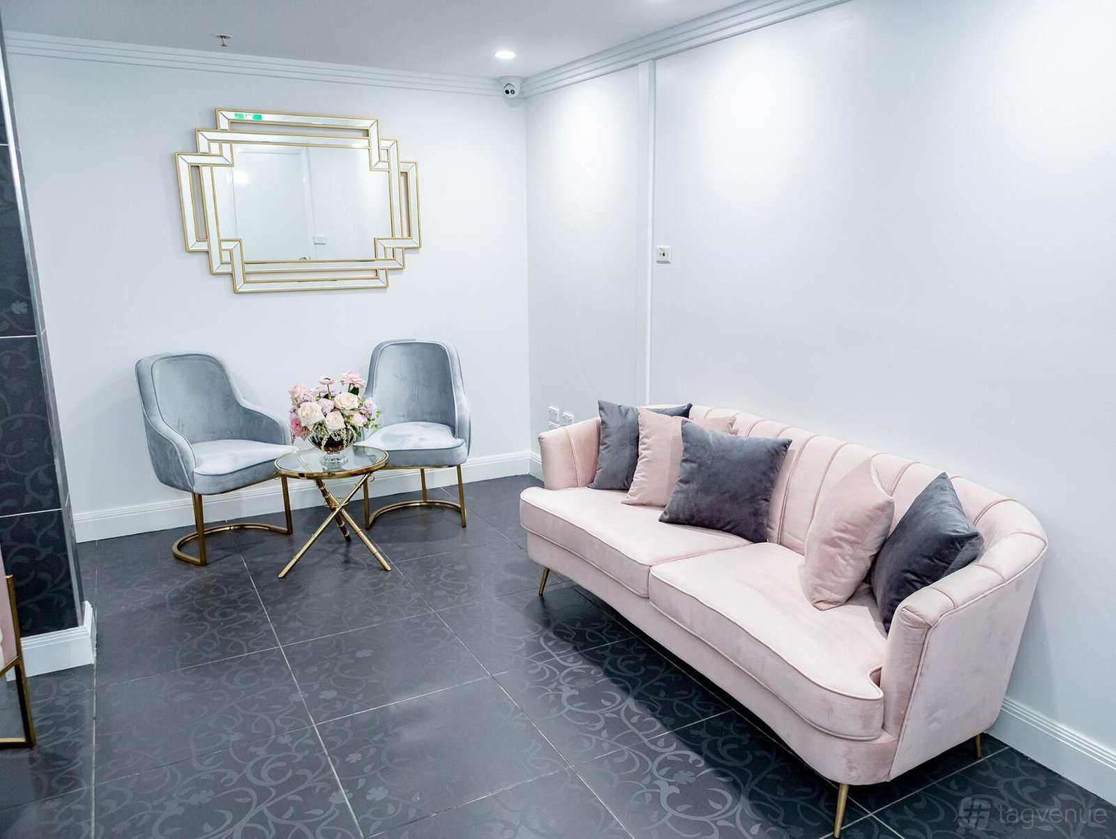 The Pearl Room at La Castelle Wedding Venue photo 7