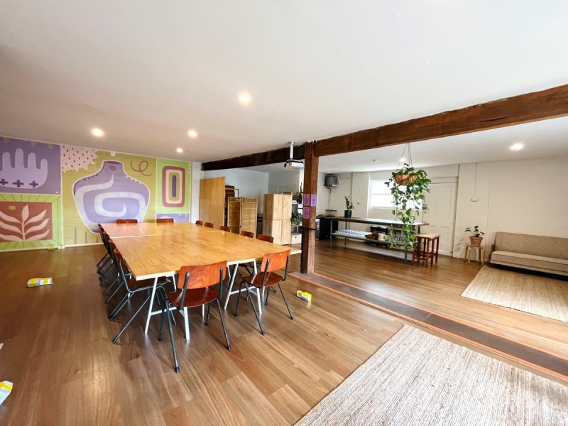 Private Office/Studio/Warehouse photo 2