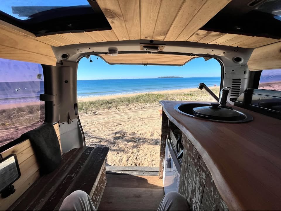4x4 CAMPERVAN HIRE photo 4