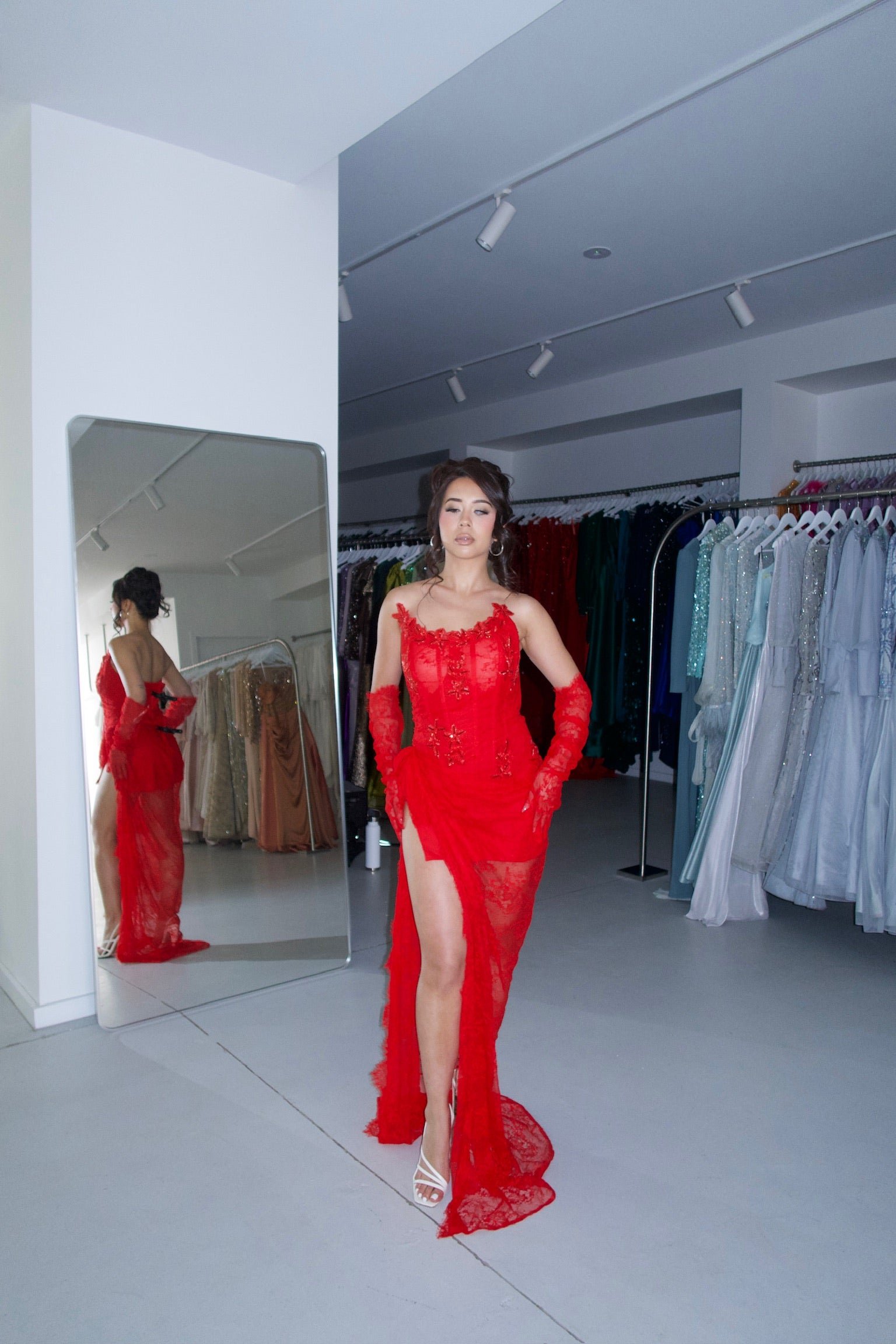 ROUGE RED photo 4