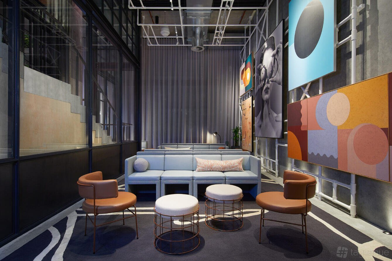 Art House at Moxy Sydney Airport photo 2