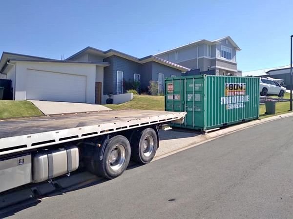 20FT CONTAINER HIRE ON YOUR PROPERTY - CABOOLTURE photo 3