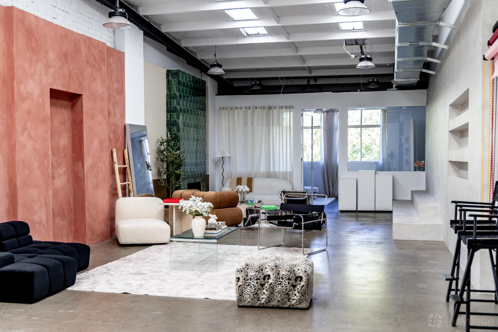 Large Content Studio at Different Agency photo 3