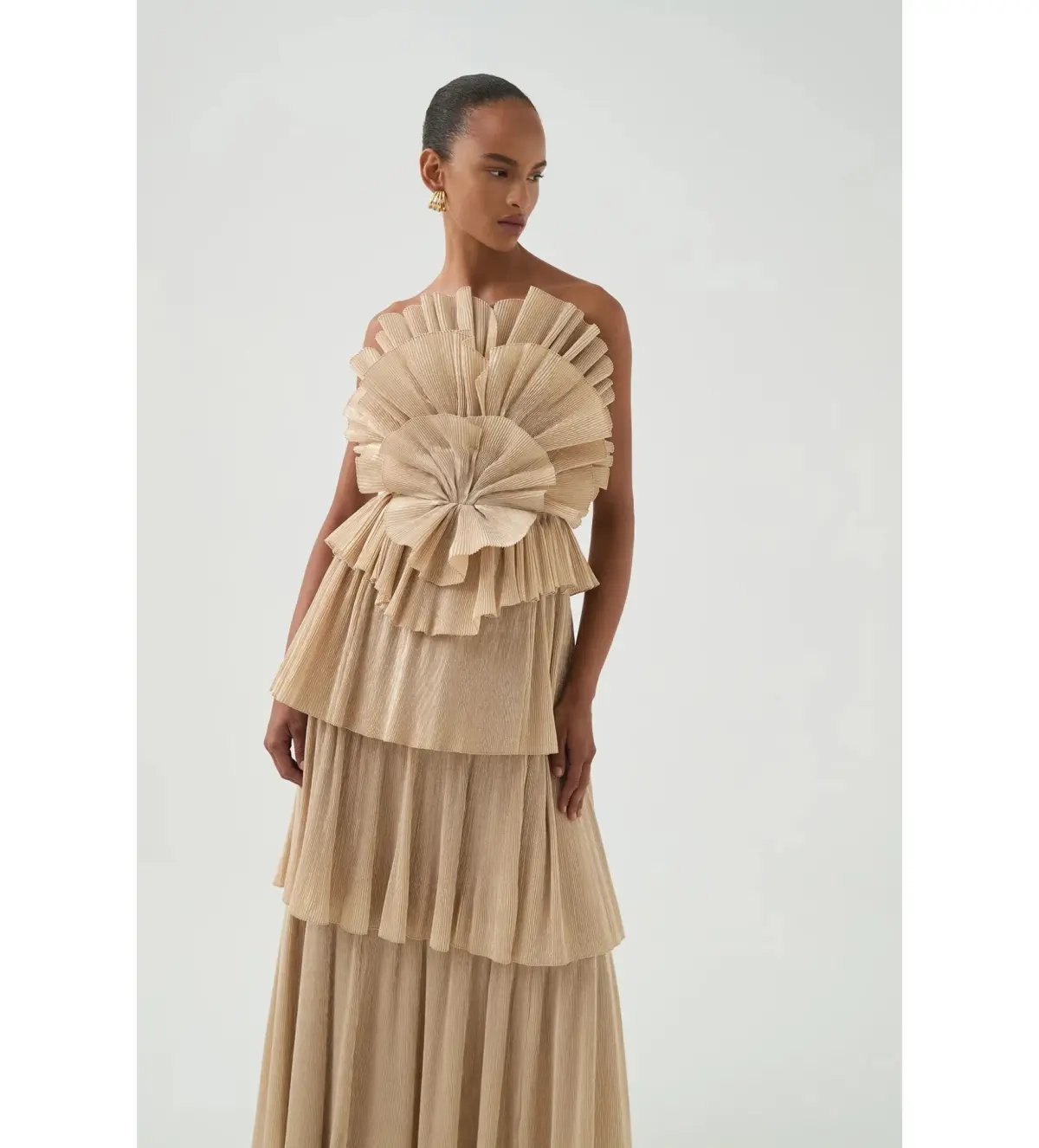 Aje Kyra Gown Gold Size AU 8 photo 4