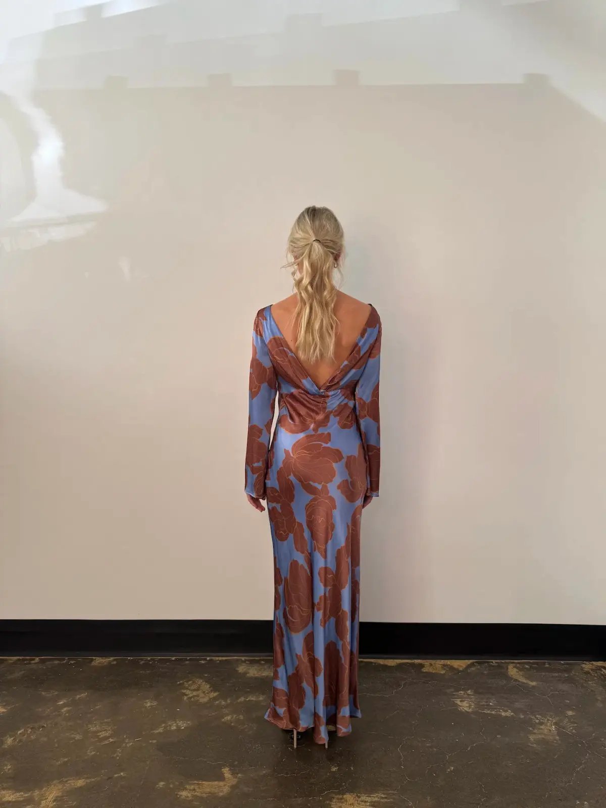 Pasduchas Lucent Sleeve Midi Size AU 8 photo 3