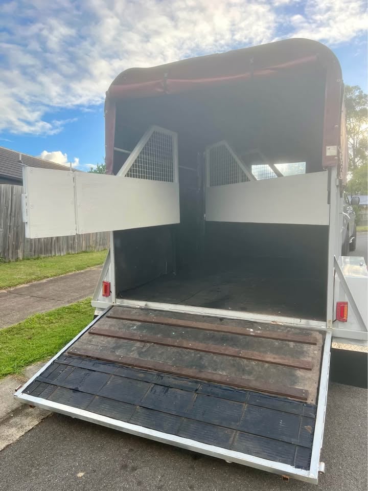 Horse Float Hire photo 6
