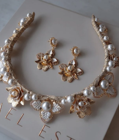 Ashlee Lauren Gold Sofia Pearl Earrings photo 6