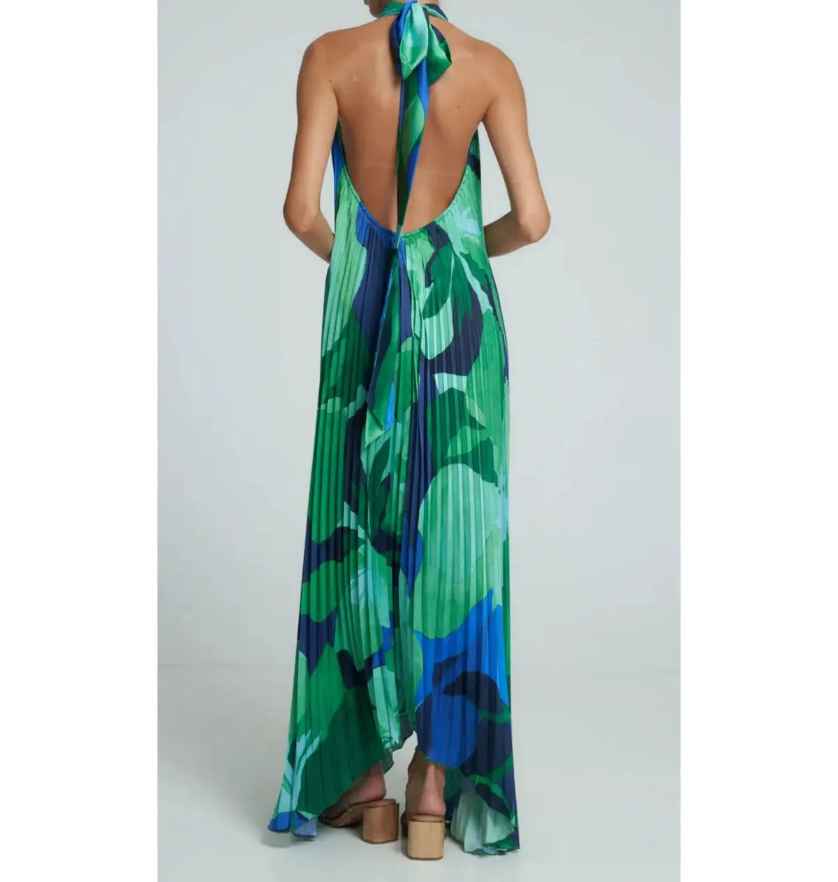 L’idee Opera Gown Capri Green Size AU 8 photo 2