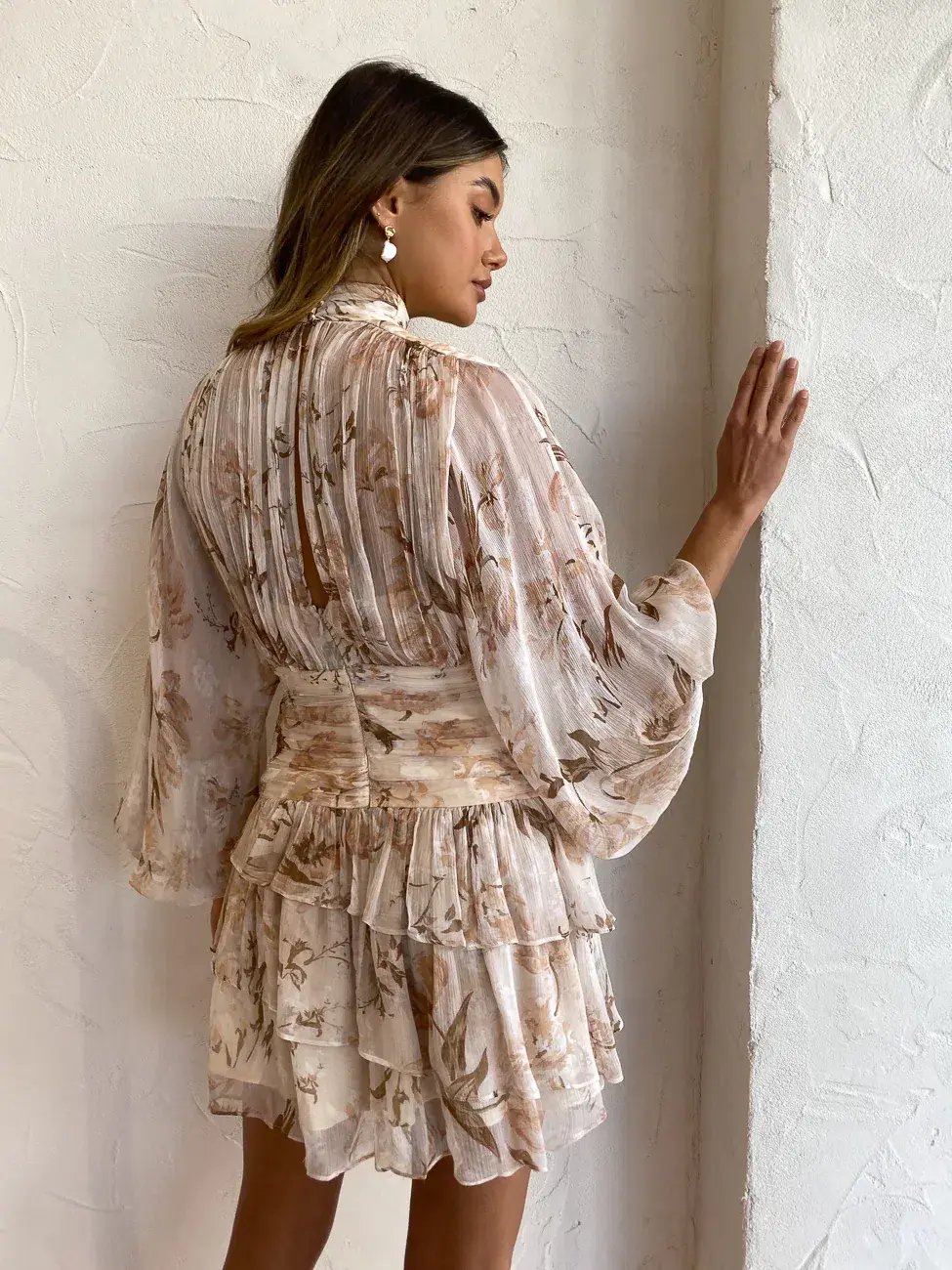 Shona Joy Nina Long Sleeve Ruched Mini Dress Floral Size 8 photo 5