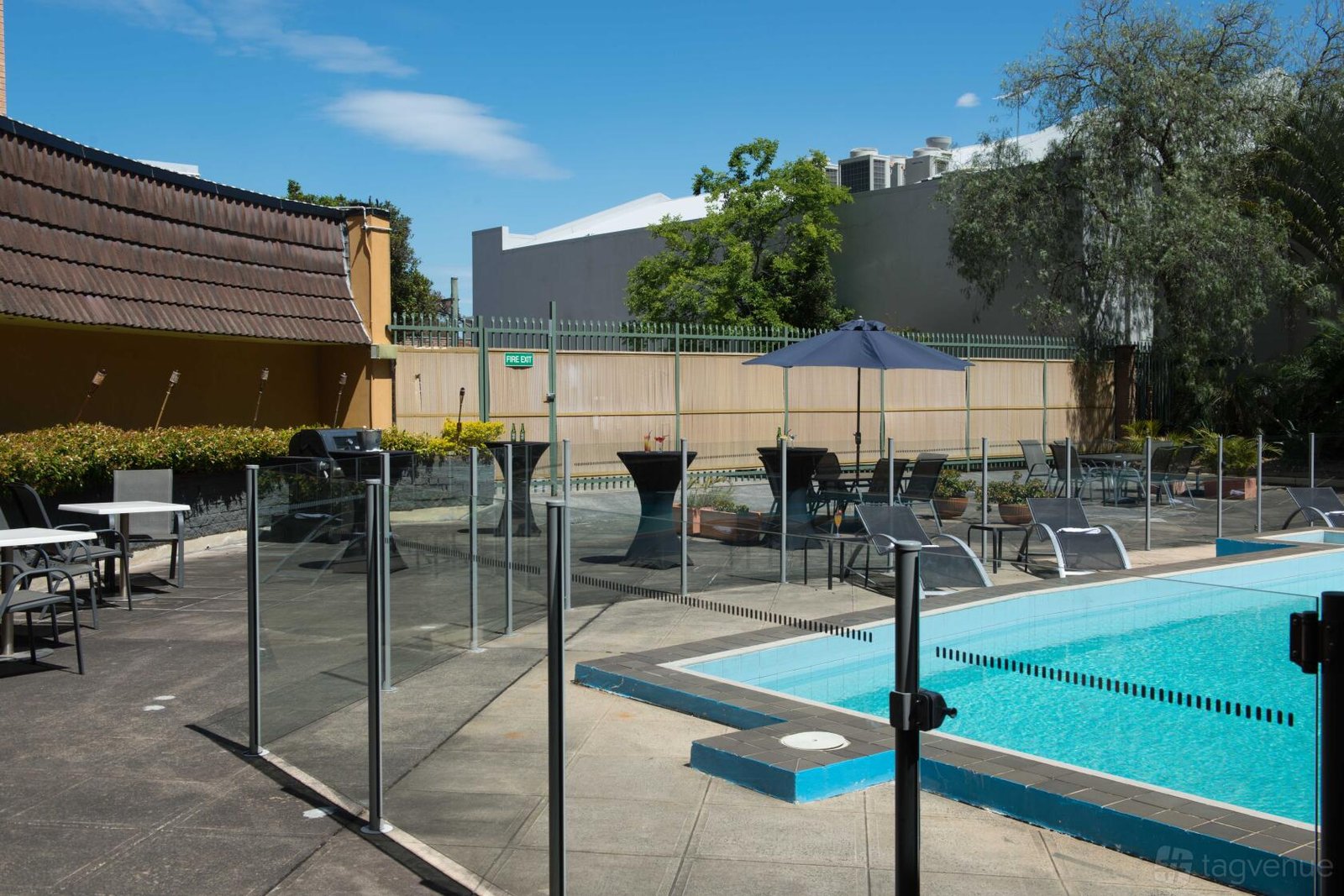 Outdoor Pool Area at Rydges Camperdown photo 4