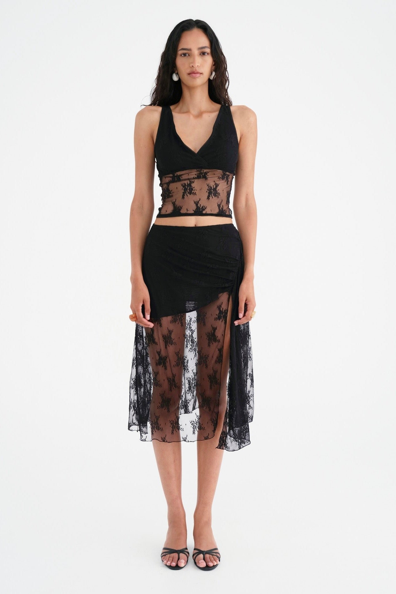 BENNI MARGOT LACE TANK TOP - BLACK photo 3
