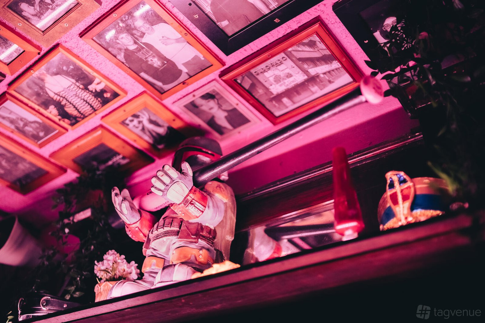Whole Venue at Club 77 photo 8