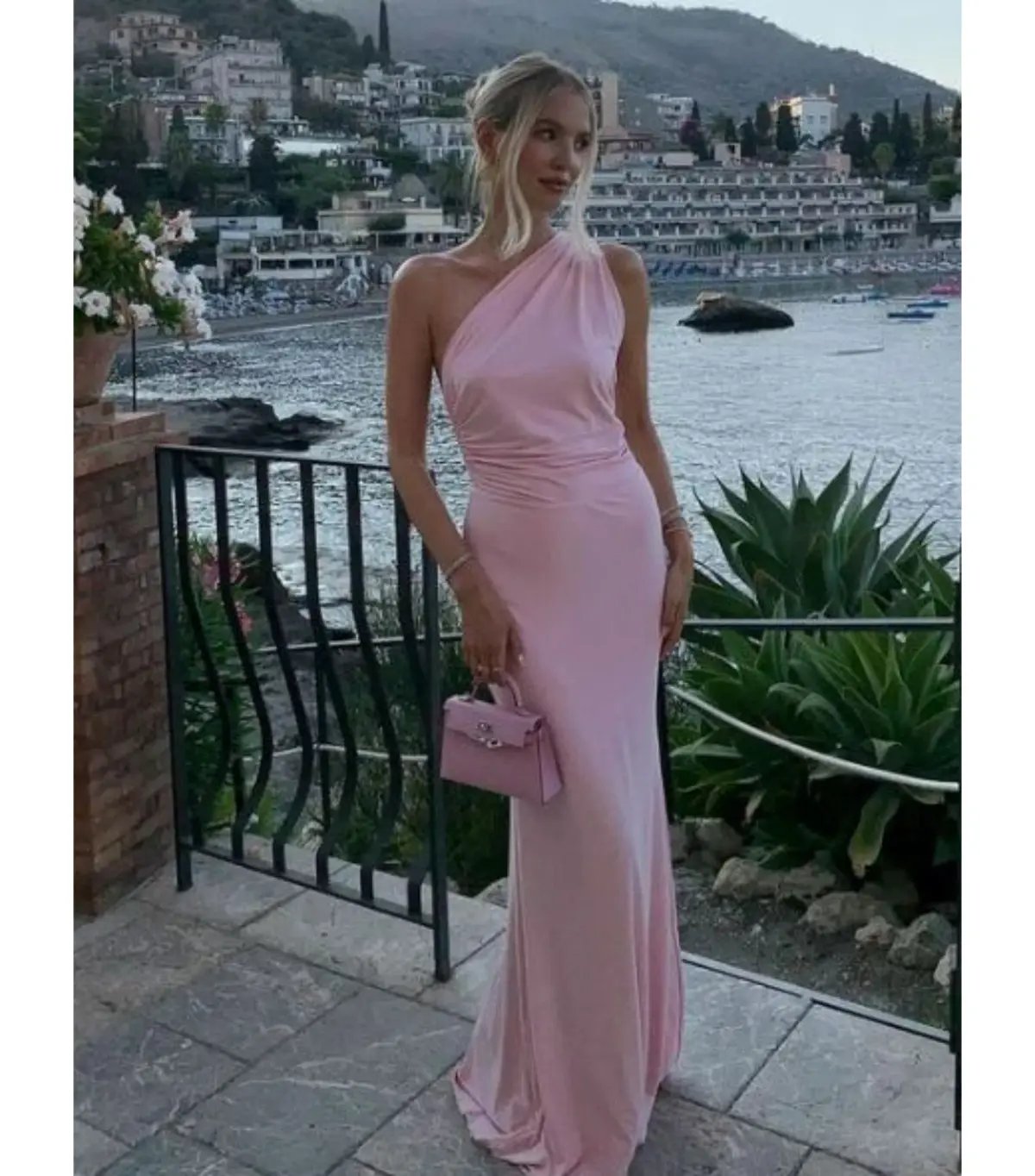 Natalie Rolt Fabienne Gown Blossom Pink Size 1 / AU 8-10 photo 3