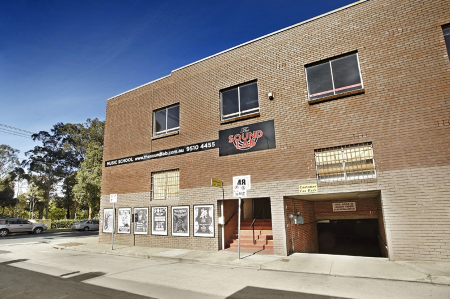 The SoundLab photo 2