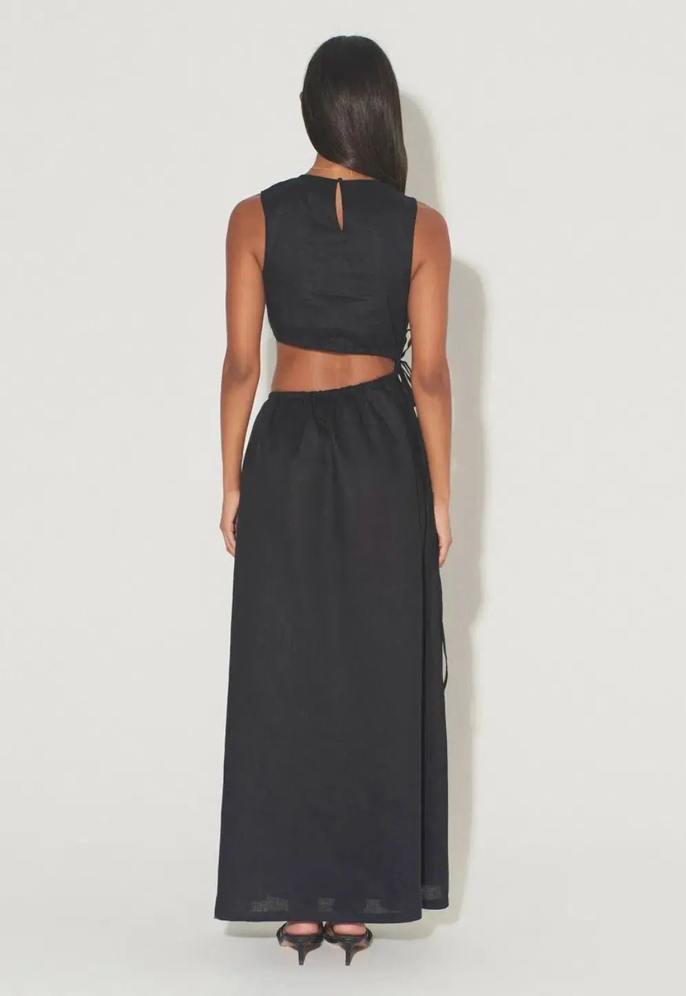 Hansen and Gretel Mesa Drawstring Midi Dress in Black Size S / Au 8 photo 3