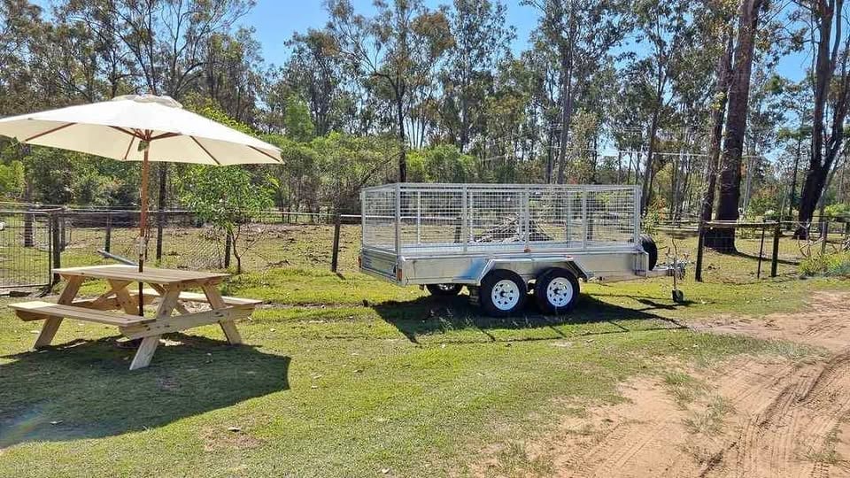 12 x 6 Trailer Hire JIMBOOMBA AVAILABLE THURS FRIDAY AND SUNDAY photo 3