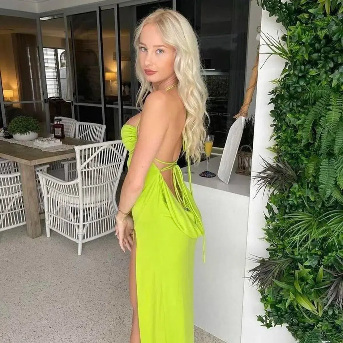 Melani The Label Marlo Gown in Green Size 6 photo 5