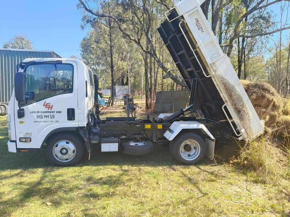 🥳DRY HIRE 🥳🤓Kanga loaders🤩 Bobcats🤩 Excavators🤩- TIPPER TRUCK from$200 Ripley- [hidden information]🤓 photo 6