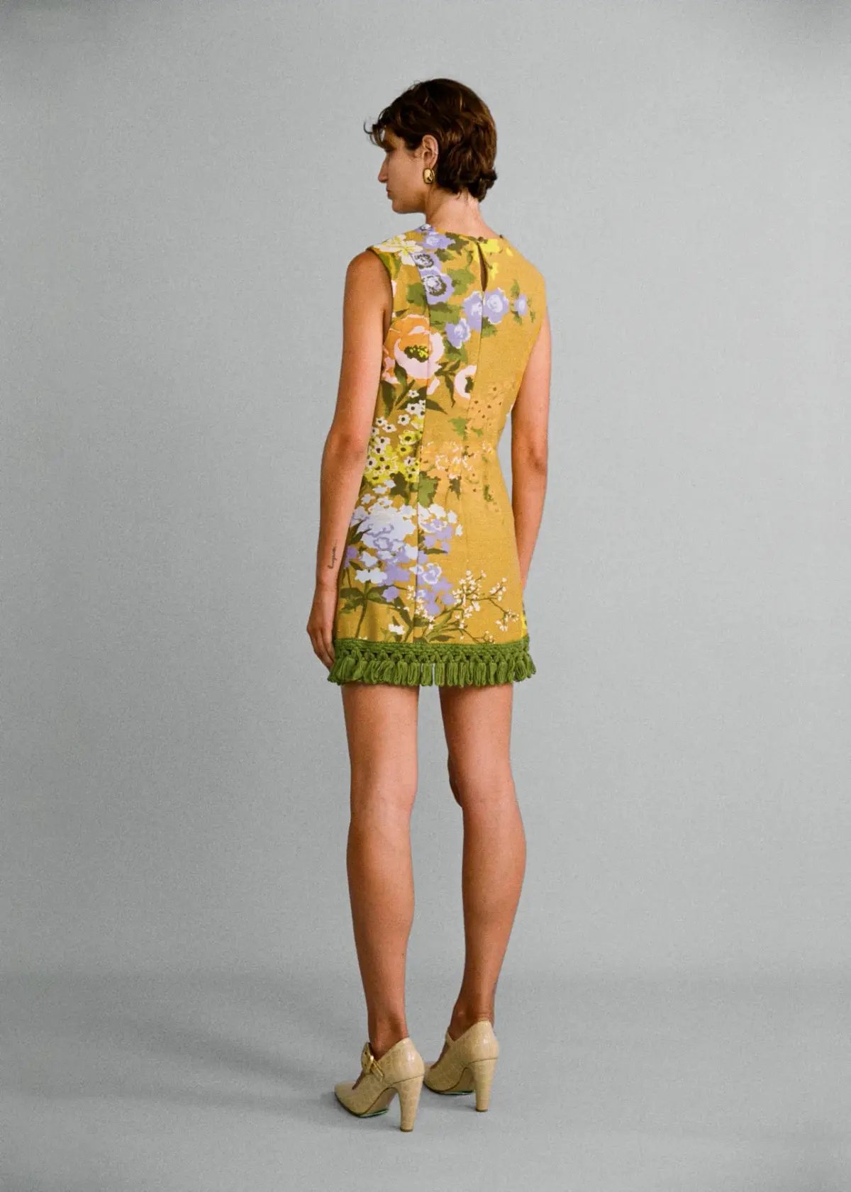 Lovaan Mathilda Dress Yellow Floral Size 8 photo 2