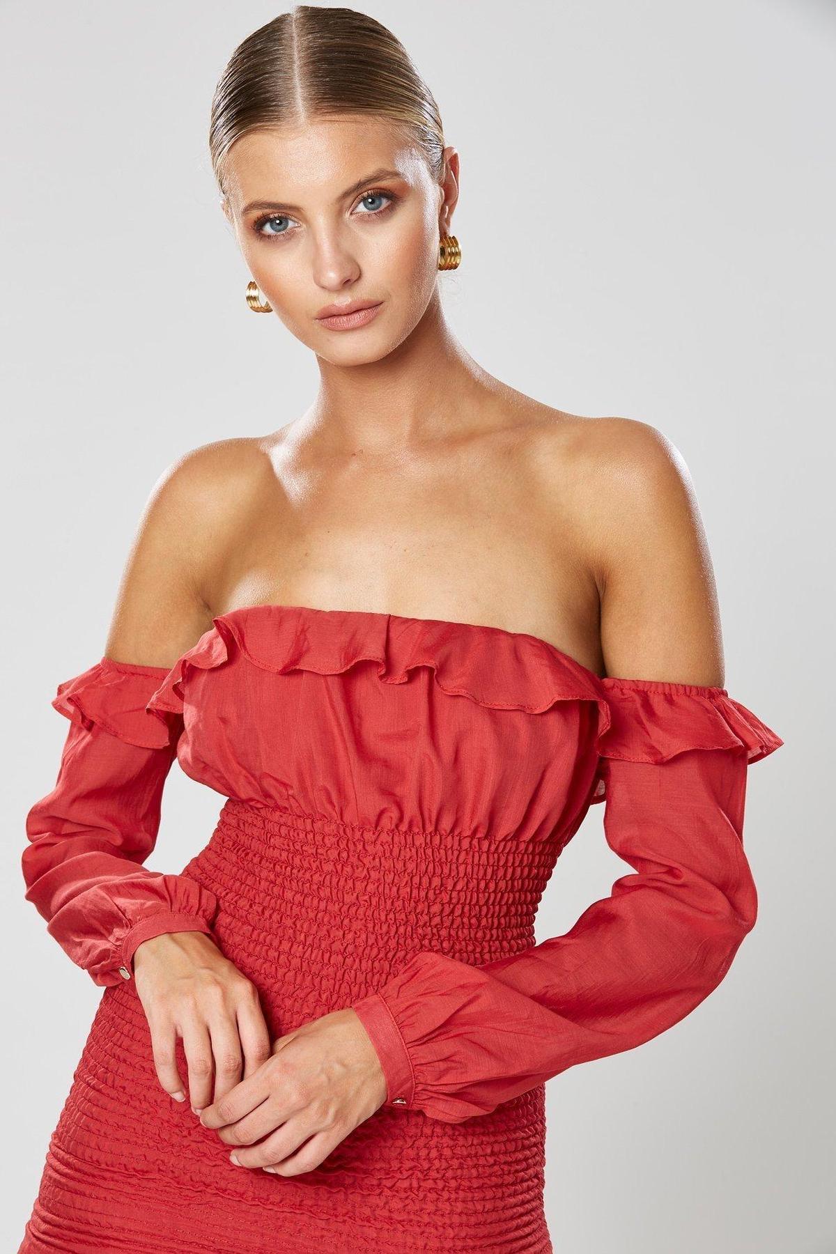 WINONA - HALO DRESS RED SZ 6 photo 3