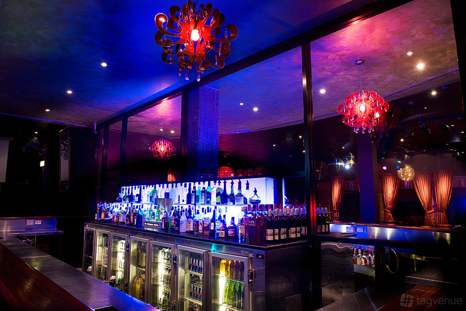 Space Nightclub at Shark Hotel photo 4